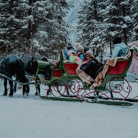 アパート Amarella